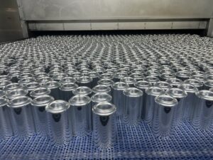 empty aluminum cans production in China factory